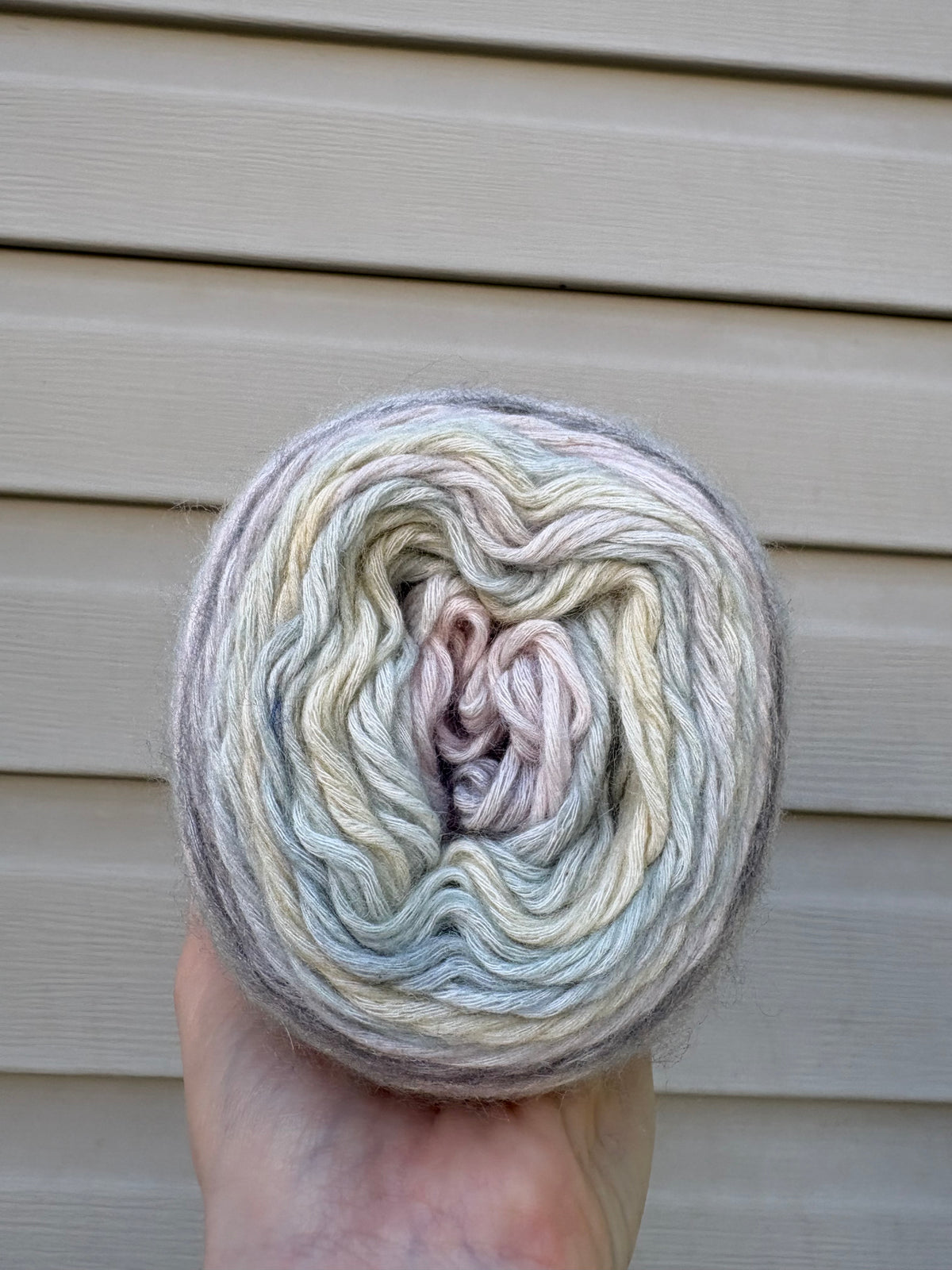 Meadow Fog – Studio Gradient Yarn · Winter Quartz Collection