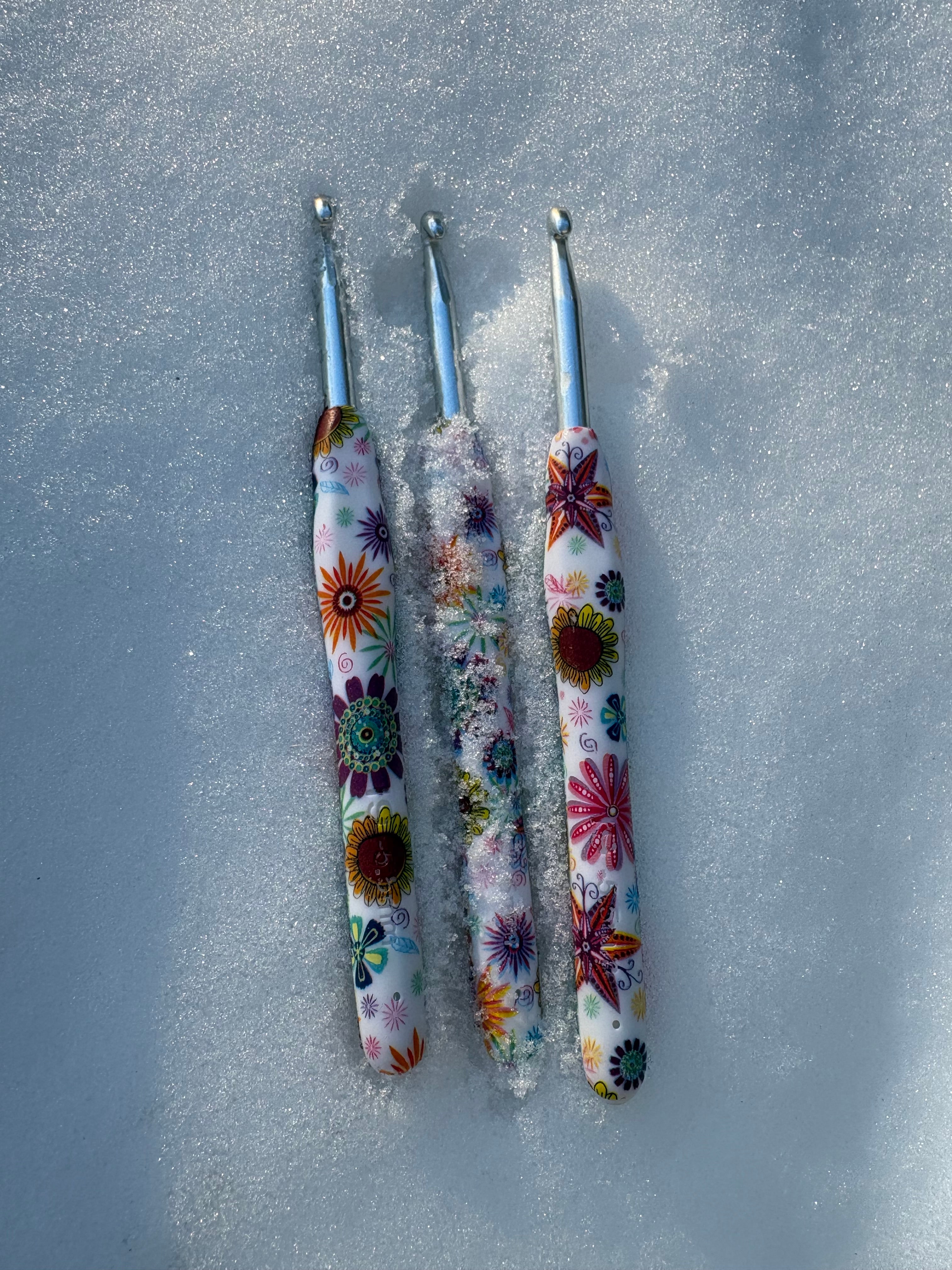 Fluffmade · Floral Ergonomic Crochet Hook