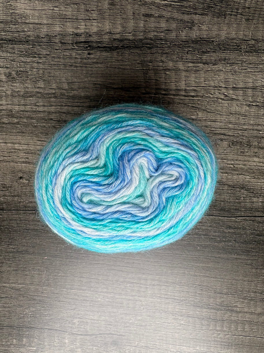 Arctic Drift – Studio Gradient Yarn | Winter Quartz Collection