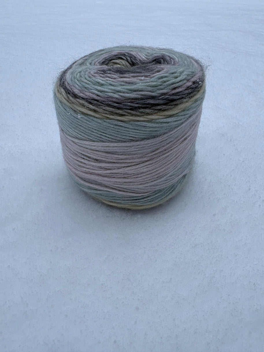 Meadow Fog – Studio Gradient Yarn · Winter Quartz Collection