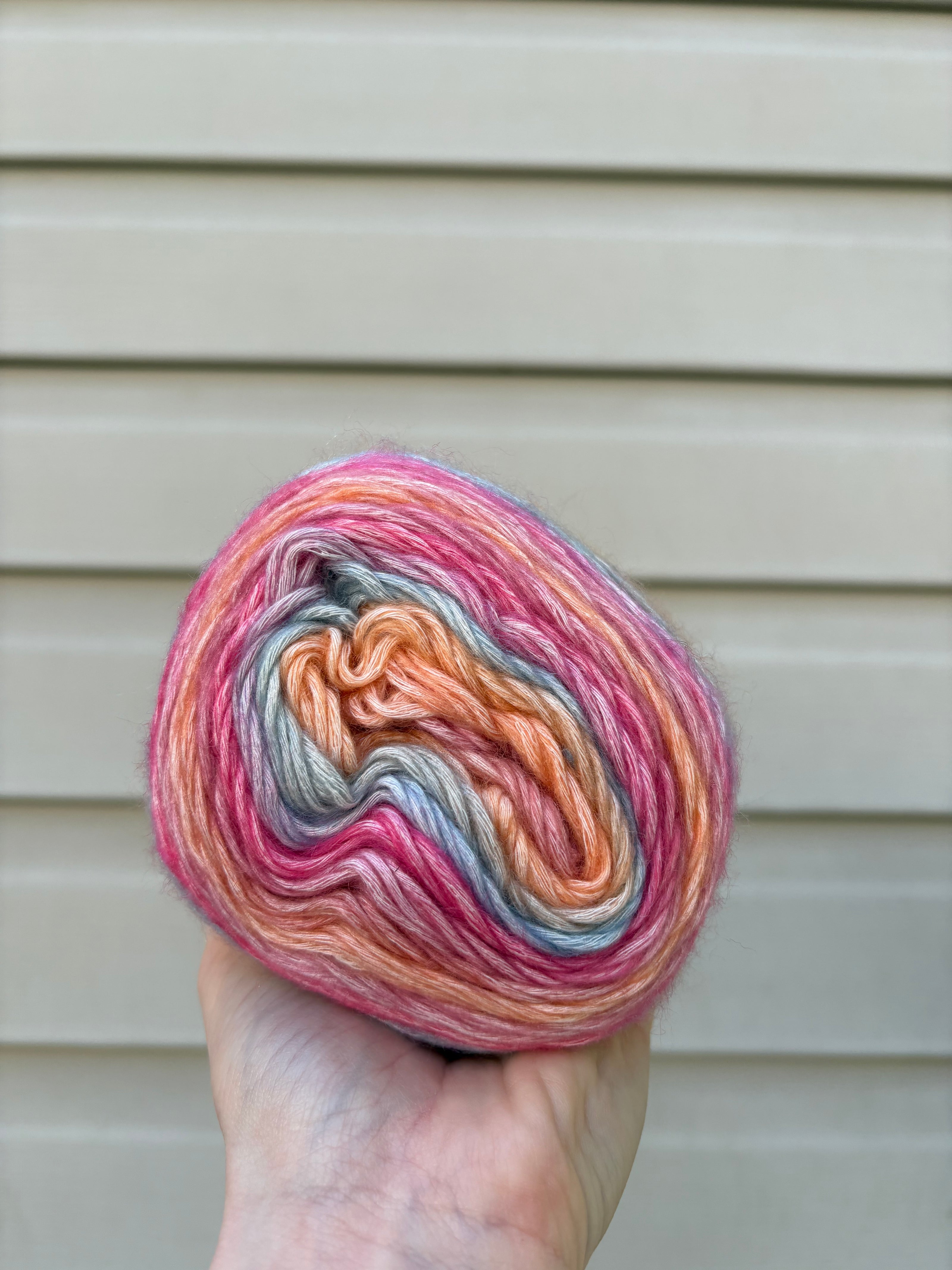 Aurora Bloom – Studio Gradient Yarn · Winter Quartz Collection