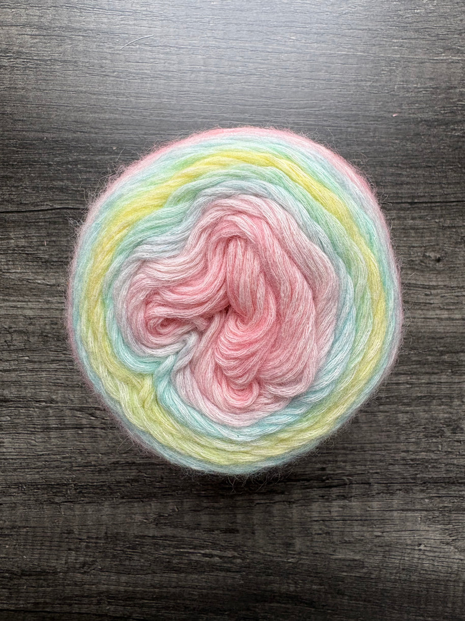 Snowberry Swirl – Studio Gradient Yarn | Winter Quartz Collection