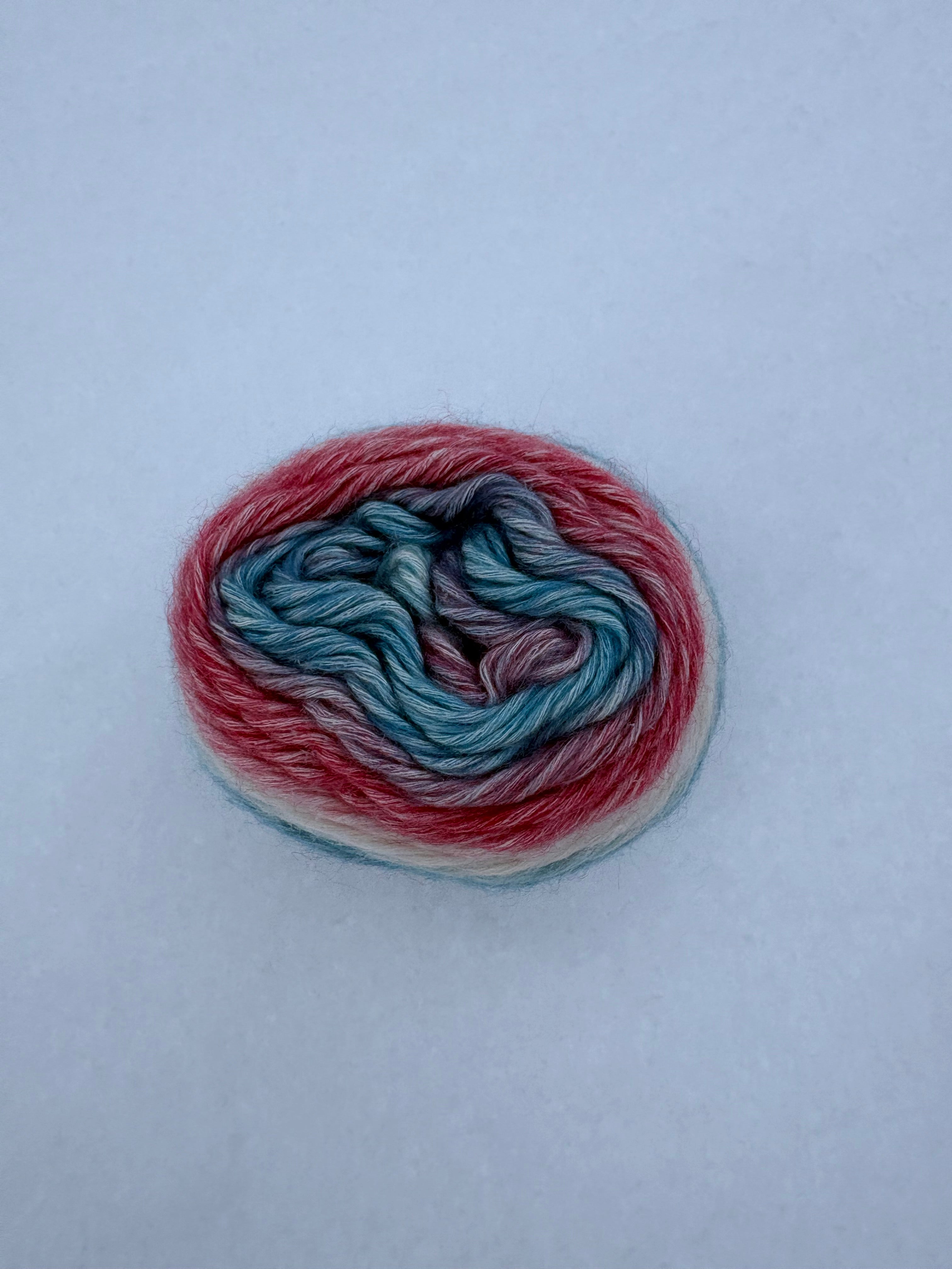 Iceflower Veil – Studio Gradient Yarn | Winter Quartz Collection