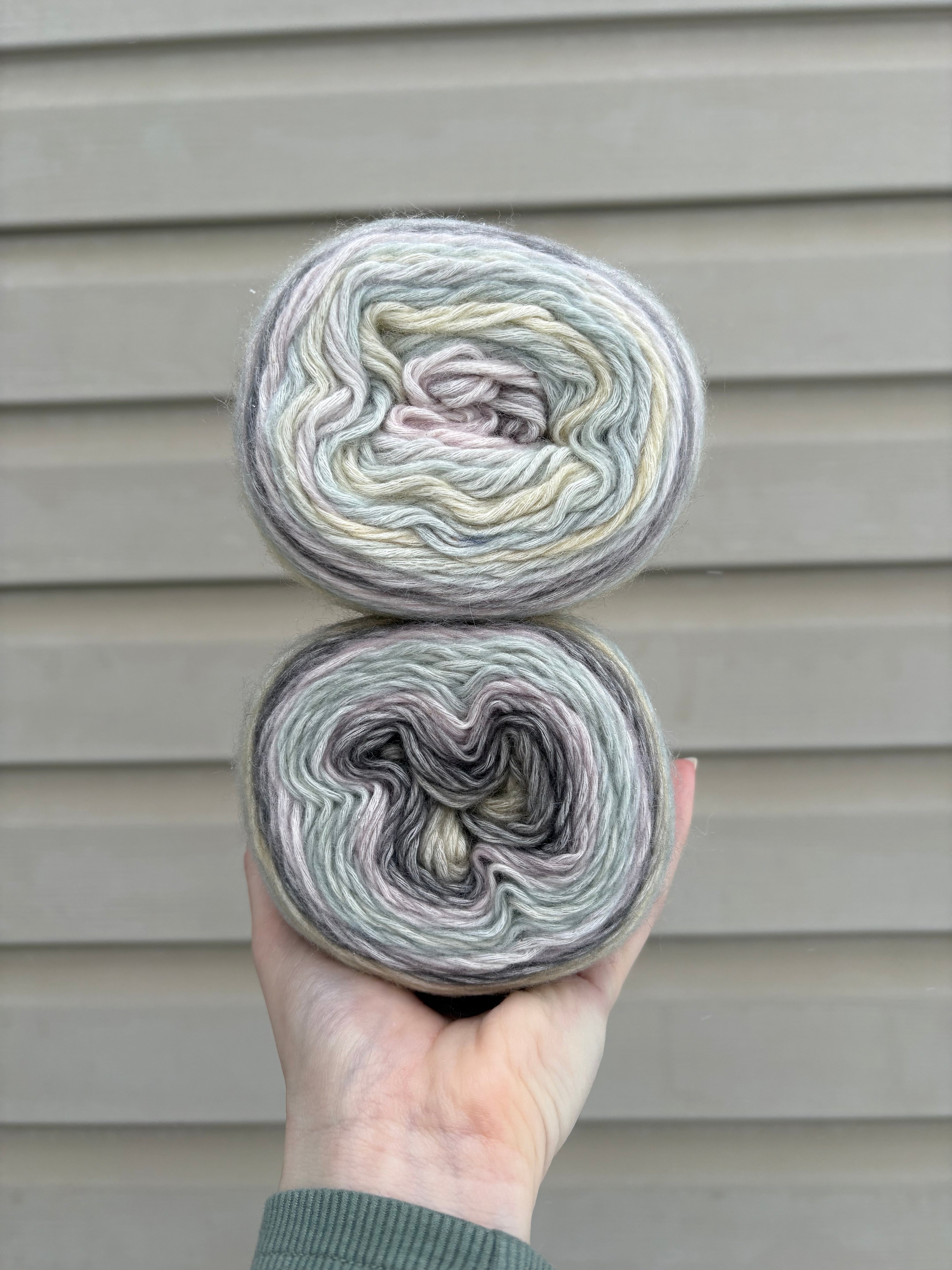 Meadow Fog – Studio Gradient Yarn · Winter Quartz Collection