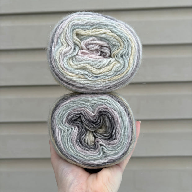 Meadow Fog – Studio Gradient Yarn · Winter Quartz Collection