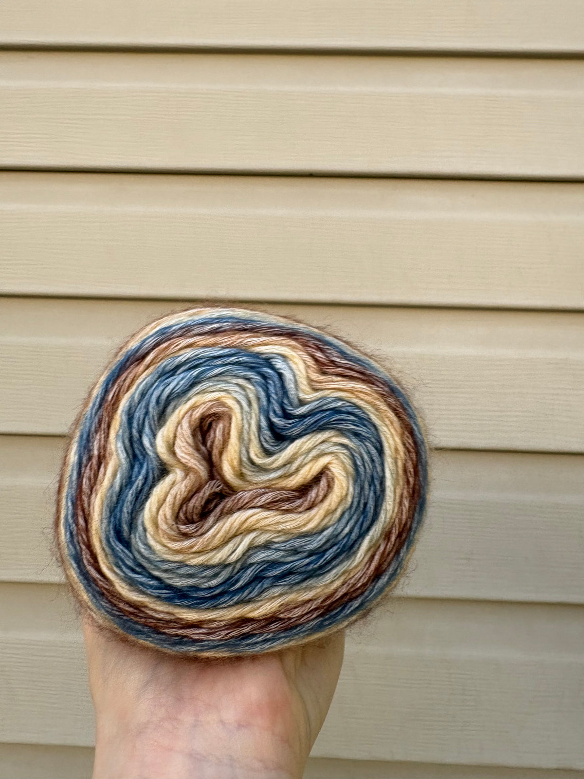 Ice Fishing – Studio Gradient Yarn · Winter Quartz Collection
