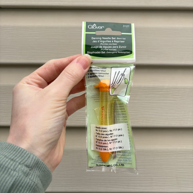 Clover Bent Tip Tapestry Needles