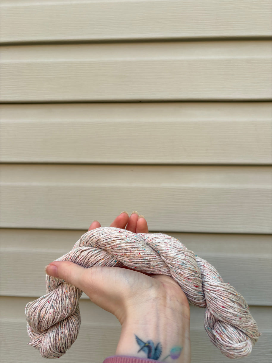 🌾 Dandelion Fluff - Studio Yarn · Wildflower Collection