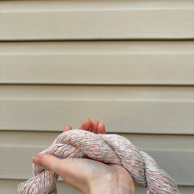 🌾 Dandelion Fluff - Studio Yarn · Wildflower Collection