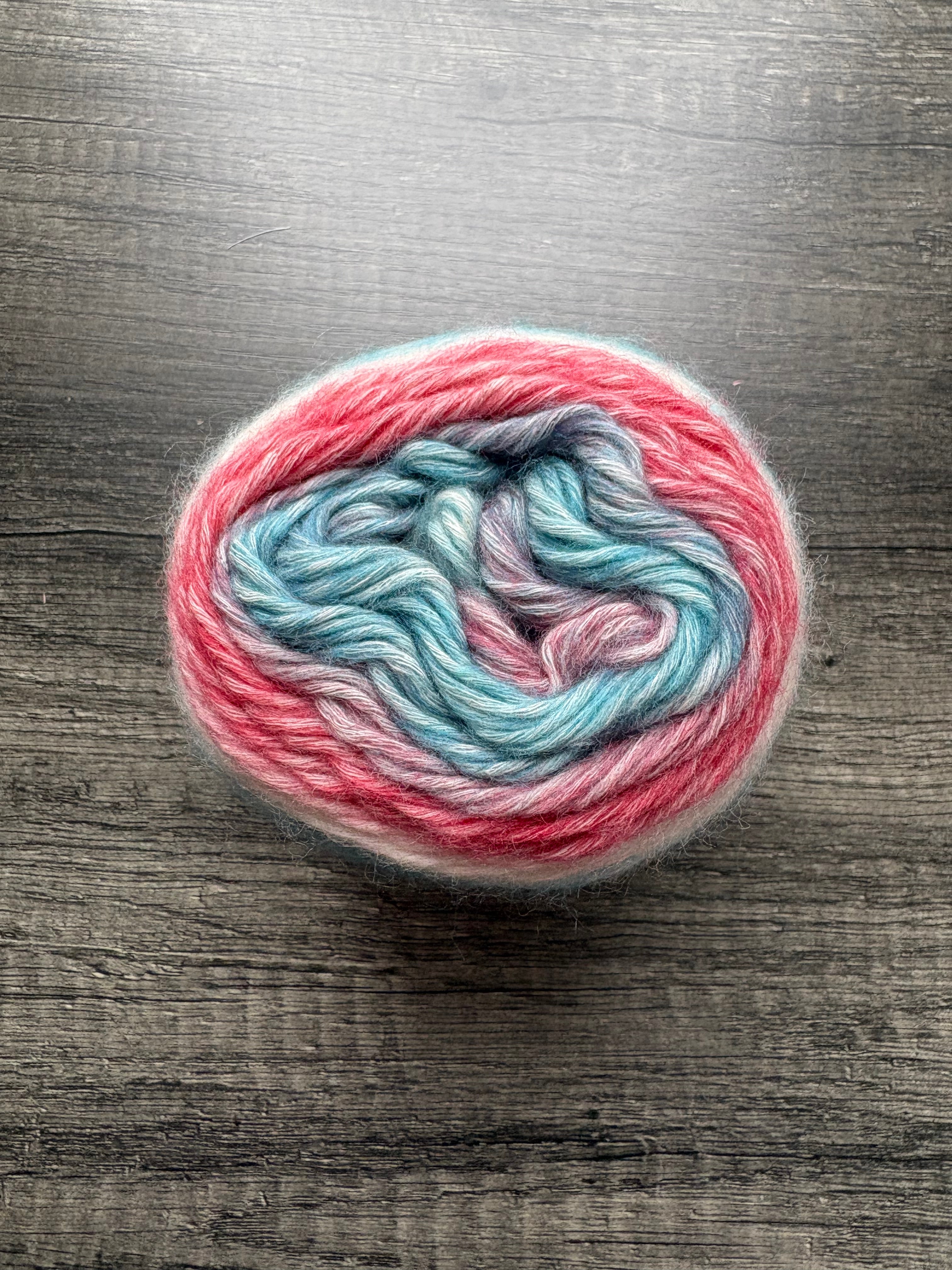 Iceflower Veil – Studio Gradient Yarn | Winter Quartz Collection
