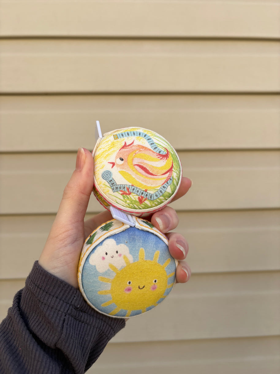 Pony · Tape Measure