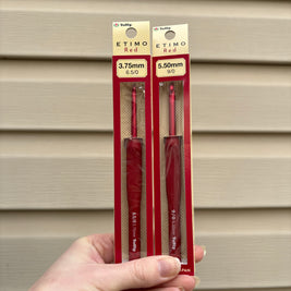Tulip · Etimo Red Crochet Hook