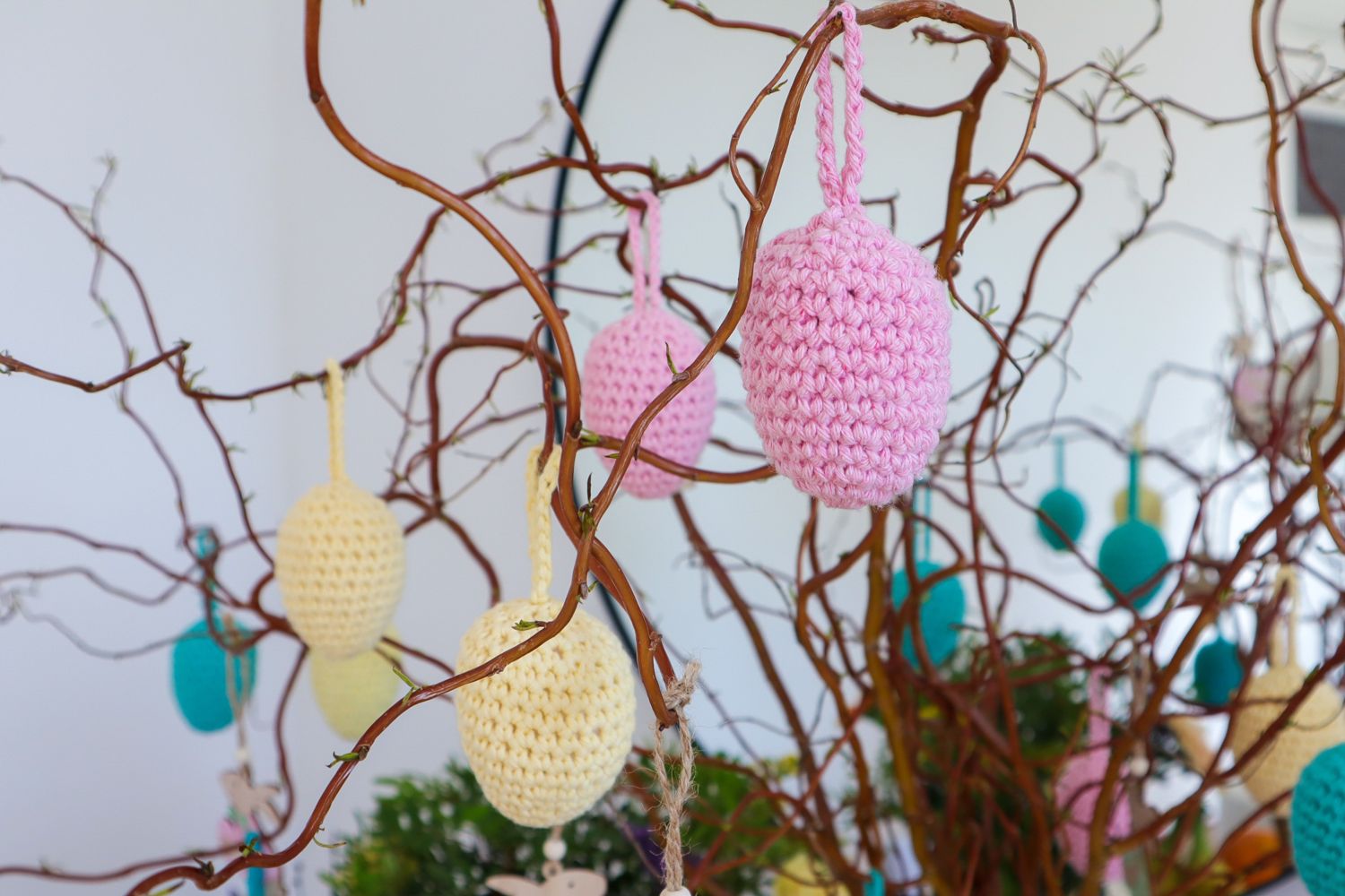 Hoooked Hanging Easter Eggs Crochet Kit