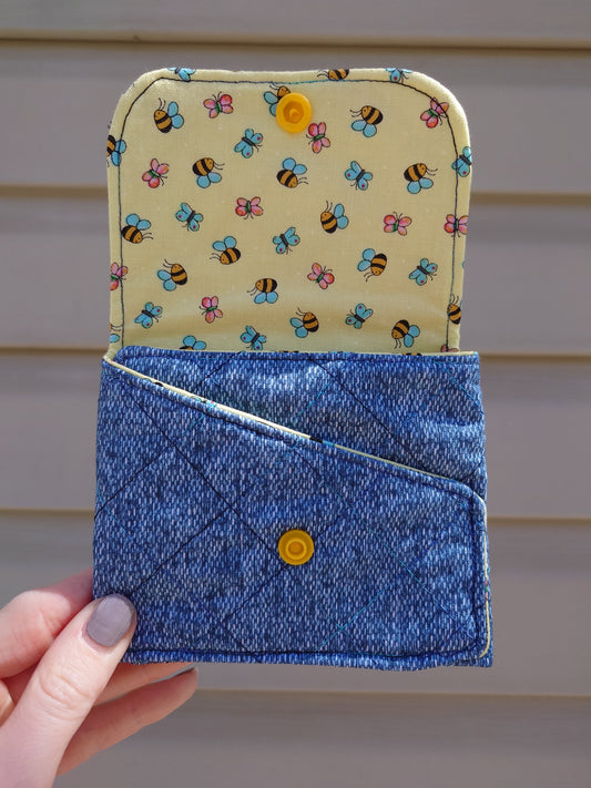 Bees fold-over